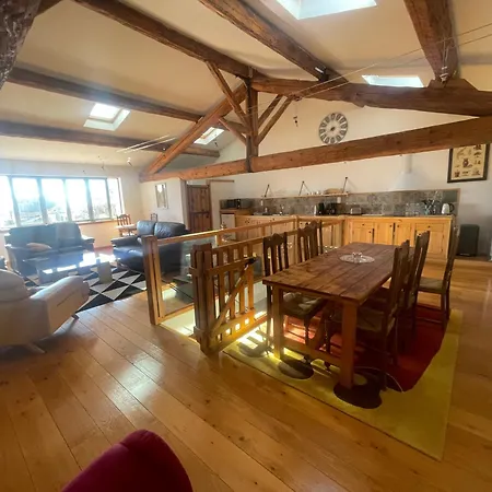 Penthouse - Loft Apartment *