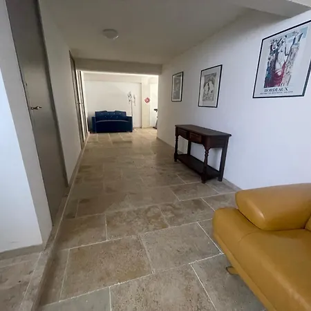 Penthouse - Loft Apartment Valros